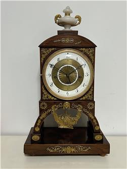 Empire Kommodenuhr